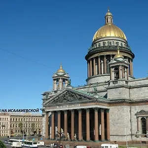 Apartment On Isaakievskaya